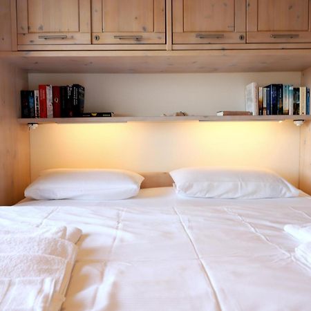 Schoenes Neues Hochwertig Renoviertes 2-Zimmer Appartement In Der 4. Etage. Вестерланд Екстериор снимка