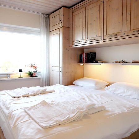 Schoenes Neues Hochwertig Renoviertes 2-Zimmer Appartement In Der 4. Etage. Вестерланд Екстериор снимка